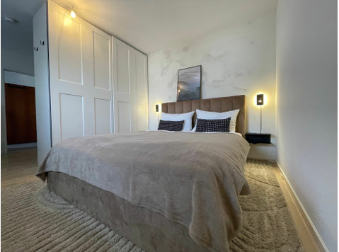 Spacious, modern living with Lake Constanze view - Kiadó