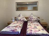 Twin Room Apartment with Balcony ( E) - 公寓