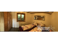 Twin Room Apartment with Balcony ( E) - 公寓