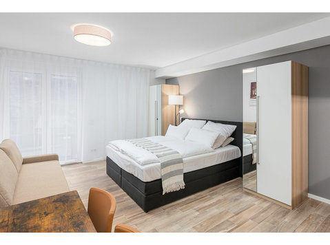 Brand new: business apartment with a view - De inchiriat
