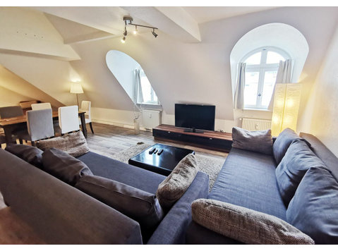 Duplex apt  – balcony - Til leje