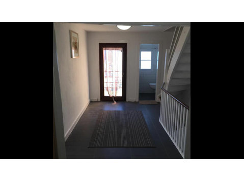 House with 4 bedrooms directly at the Neckar river with a… - For Rent