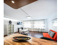 Modern & fashionable loft in vibrant neighbourhood,… - Te Huur