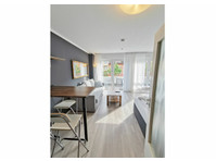 *NEW* studio – central – parking spot – balcony - Alquiler