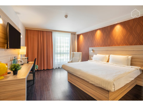 With kitchen - Great Studio with good transport links - For Rent