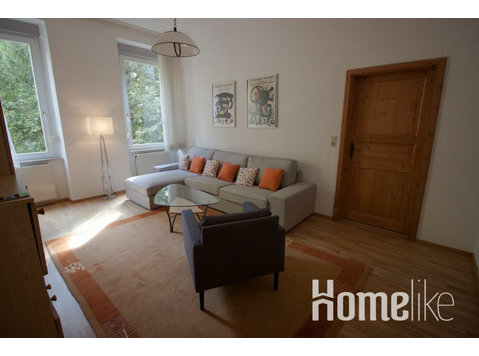 Quiet and charming apartment in central city location with… - 	
Lägenheter