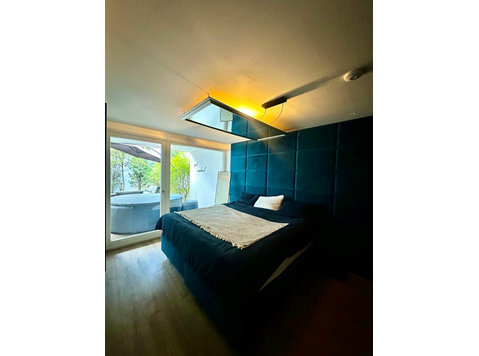 Charming flat with whirlpool in Karlsruhe - De inchiriat