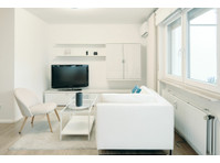 Exclusive 3-room apartment in the heart of Karlsruhe - الإيجار