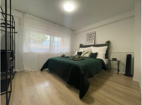 Wohlfühl Apartment mit Smart-TV, Self Check-In und Carport - Zu Vermieten