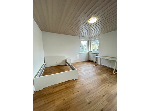 Ideal Accommodation for Employees Working Away from Home –… - De inchiriat