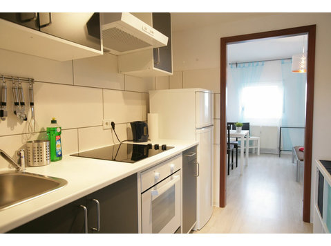 Nice Apartment with direct shopping in Karlsruhe -  வாடகைக்கு 