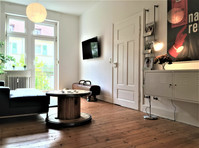 Charmantes & neues Studio Apartment im Zentrum von Karlsruhe - Zu Vermieten