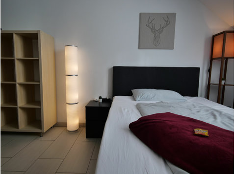 ☆ Rooftop Apartment by Rabe ✔Netflix ✔Balkon… - Zu Vermieten