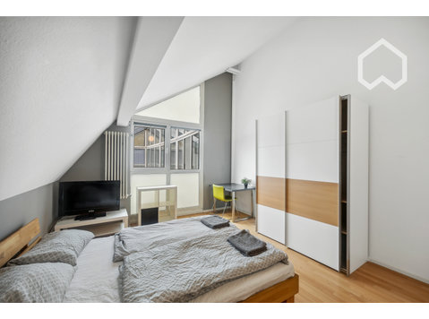 Simplex Apartments: fully furnished apartment, Karlsruhe -  வாடகைக்கு 
