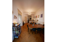 Spacious and central apartment in Karlsruhe - 空室あり
