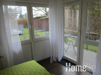 Exclusive Apartment in Karlsruhe - アパート