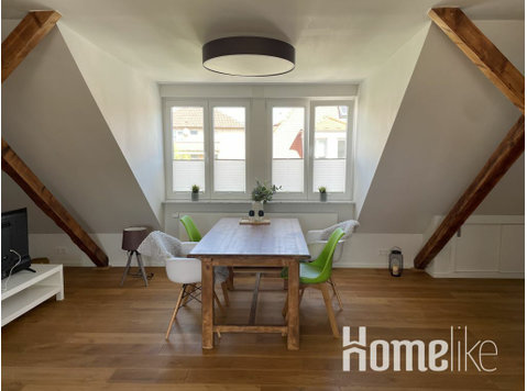 Hochwertiges Apartment mit Klimaanlage in Bahnhofsnähe - اپارٹمنٹ