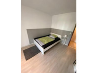 1-Zimmer-Apartment in Mannheim Rheinau, mit Balkon - Zu Vermieten