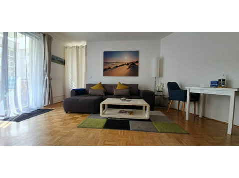Bright & cozy studio located in Downtown of Mannheim - 	
Uthyres