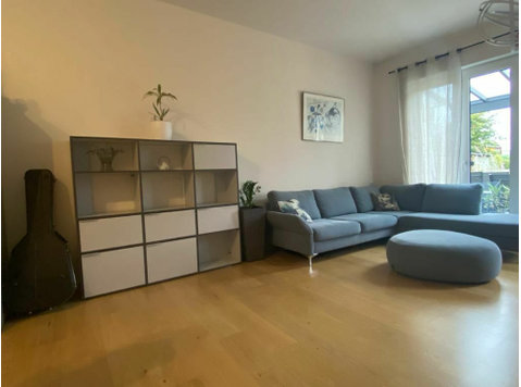Great furnished  townhouse located in Mannheim - Disewakan