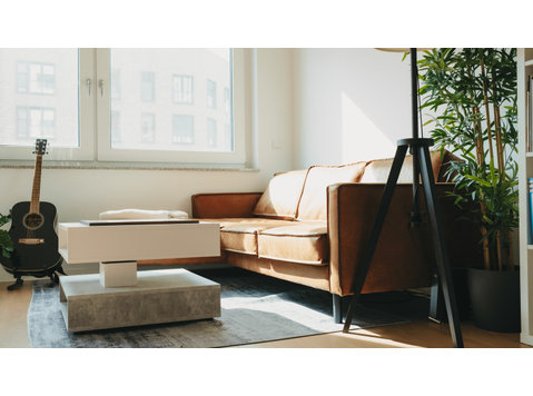 Modern Upscale Loft apartment with elegant furnishing +… - Til Leie
