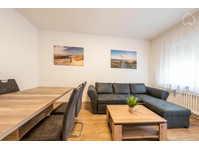 Newly renovated 2-room flat in Mannheim city centre (near… - Disewakan