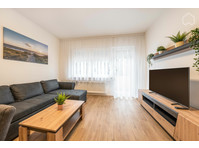 Newly renovated 2-room flat in Mannheim city centre (near… - De inchiriat
