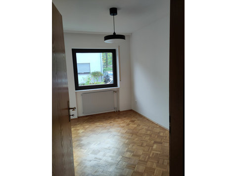 Wunderschöne Wohnung in Mannheim - De inchiriat