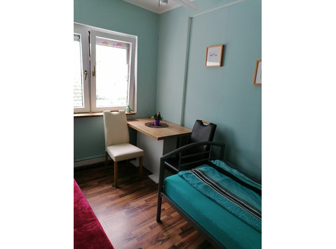 private room in Mannheim Almenhof - For Rent