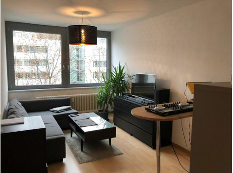 2 room apartment, fully equipped, in a central location… - Til Leie