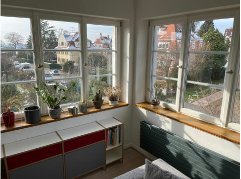 4 room flat (furnished) with design ambience in the villa… - Til leje