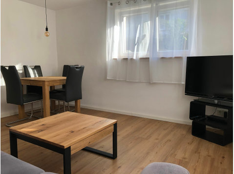 Beautiful two-room apartment (Stuttgart - Zuffenhausen) - Do wynajęcia
