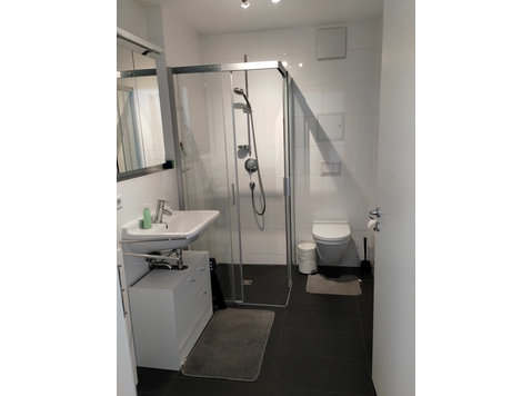 Bright, Stylish Apartment - Available for 1 Month! - Til leje