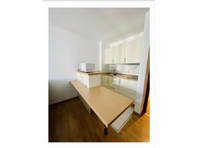 Bright, fashionable apartment (Stuttgart) - Alquiler