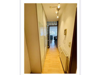 Zentral gelegene, helle, warme, kleine schöne Wohnung in… - Zu Vermieten
