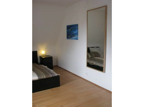 Bright, fully-furnished 2-room-apartment in… - Til Leie
