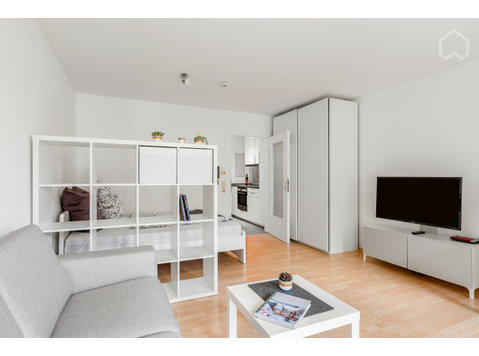 Bright, modern furnished apartment in… - 	
Uthyres