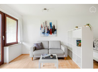 Bright, modern furnished apartment in… - K pronájmu