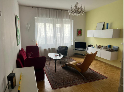 Modernes & helles Zuhause mitten in Stuttgart - Zu Vermieten