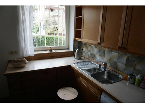 Spacious, bright apartment in a popular half-height… - For Rent