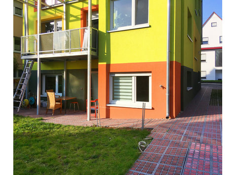 Modern apartment with garden in Stuttgart-Zuffenhausen - For Rent