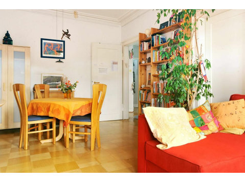 Sunny room with balcony and winter garden - For Rent