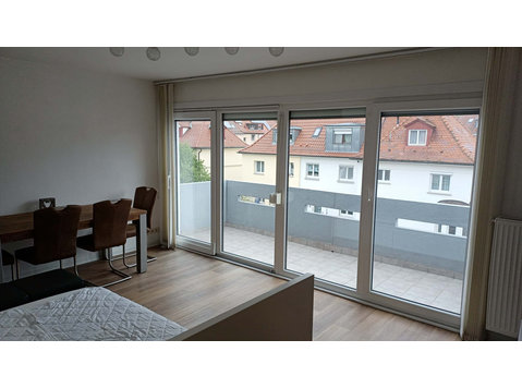 Apartment in Barbarossastraße - Pisos