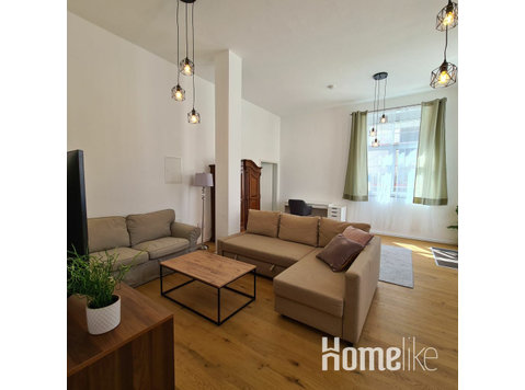 Beautiful and fully furnished apartment next to Patch… - Διαμερίσματα