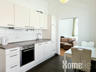 Beautiful and fully furnished apartment next to Patch… - 	
Lägenheter