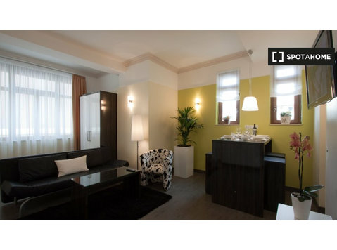 Designer apartment 3 | Cosy apartment in Stuttgart-Zuffenhau - Appartementen