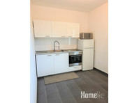 Fully furnished apartments next to GTA - Apartamente