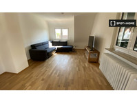 Modern and fully equipped 2 bed room apartment in Leinfelden - Appartementen