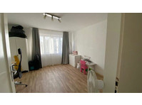 3 ROOM APARTMENT IN BAD CONSTANT STUTTGART, FURNISHED,… - Ενοικιαζόμενα δωμάτια με παροχή υπηρεσιών