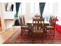 best location 3 room Apartment with  2 bathrooms - השכרה